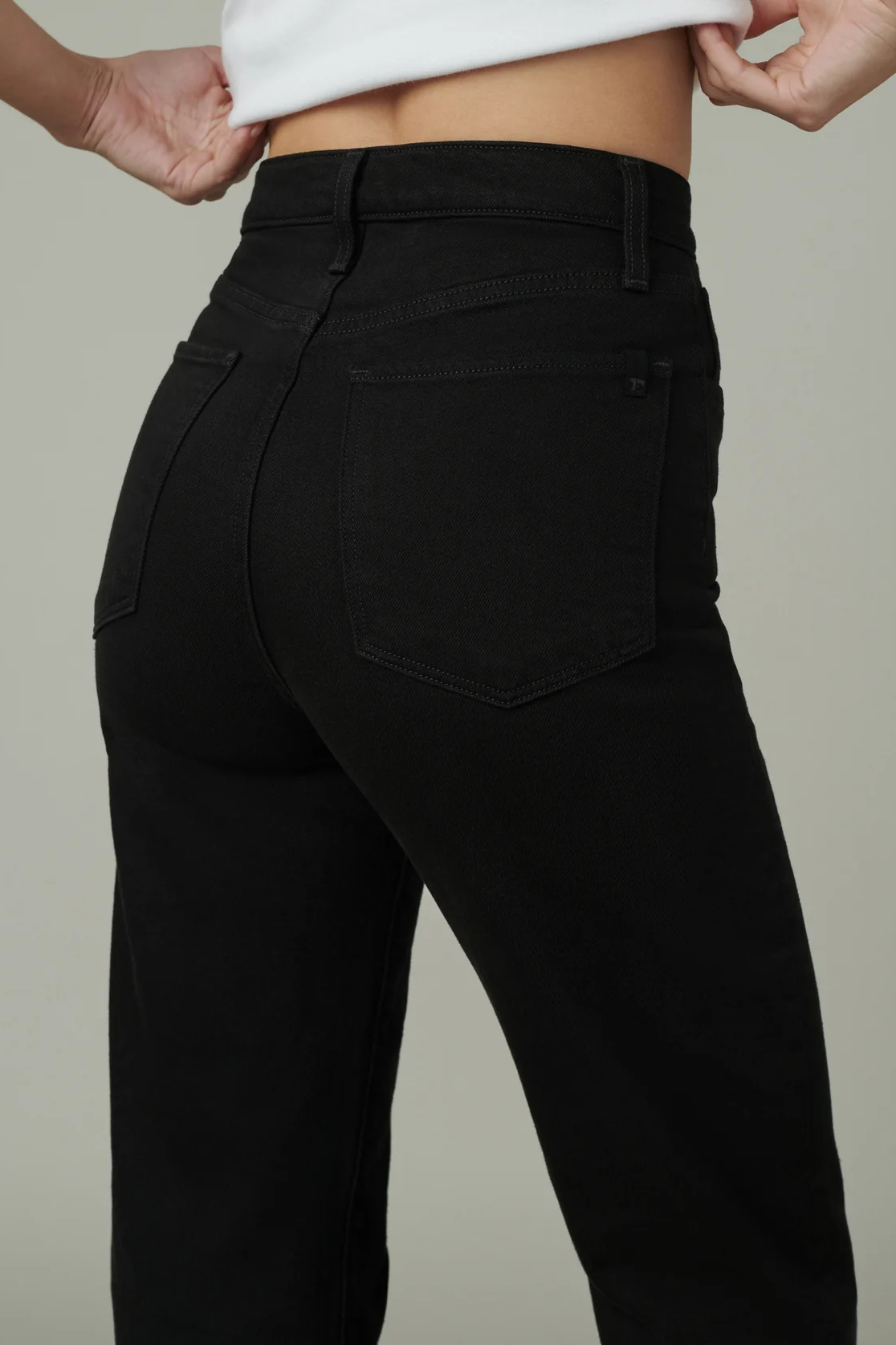 The Margot High Rise Straight - Black