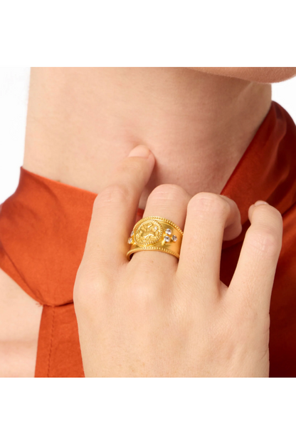 COIN CREST RING