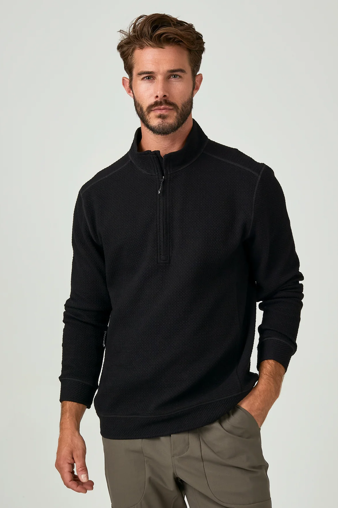 Restoration Quarter Zip Pullover - Black