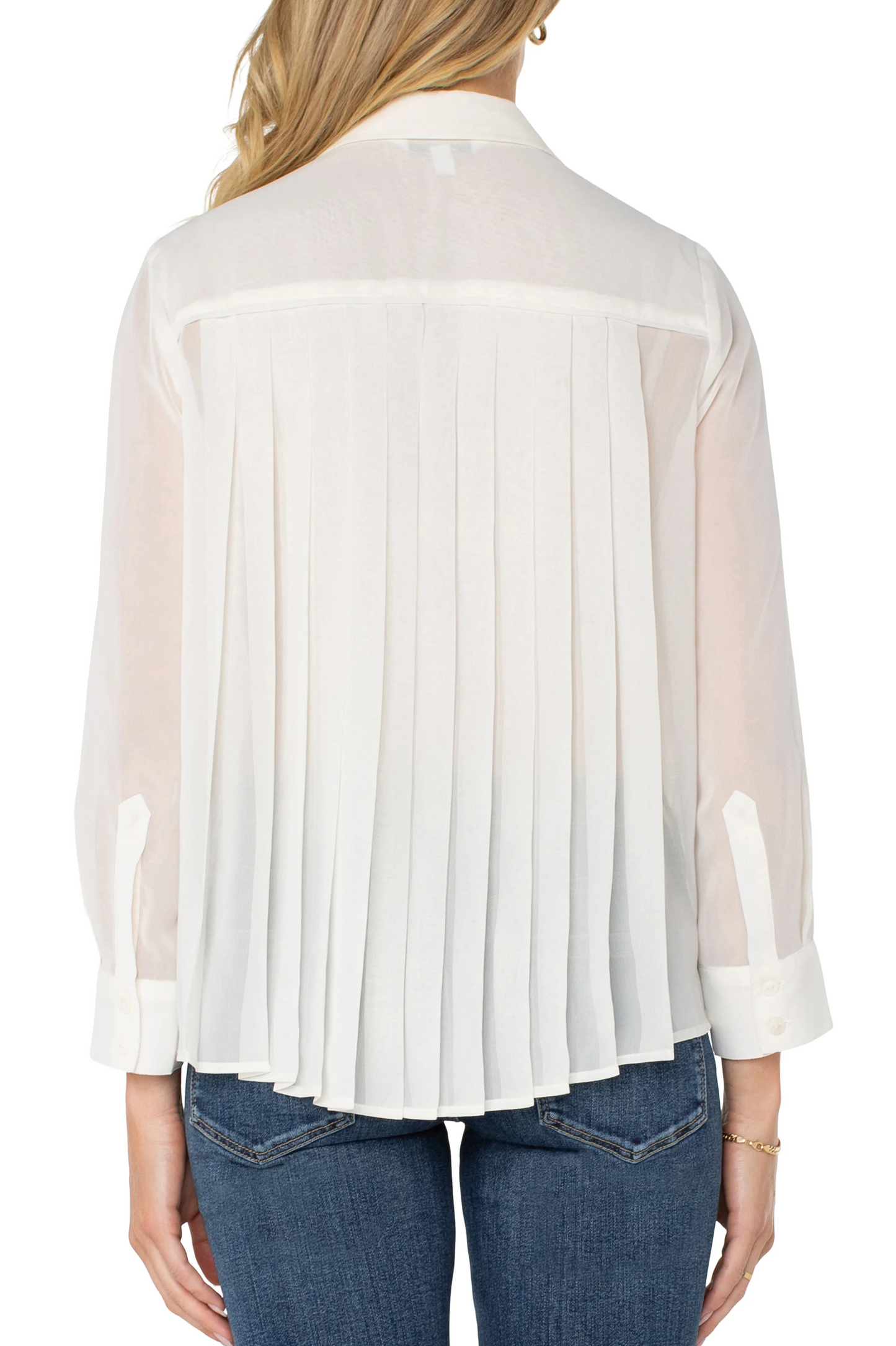 Long Sleeve Woven shirt with pleat back detail