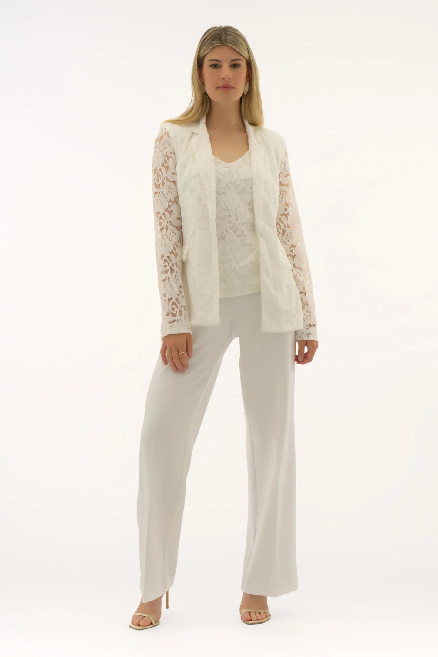 Stretch Lace Fitted Blazer- Vanilla