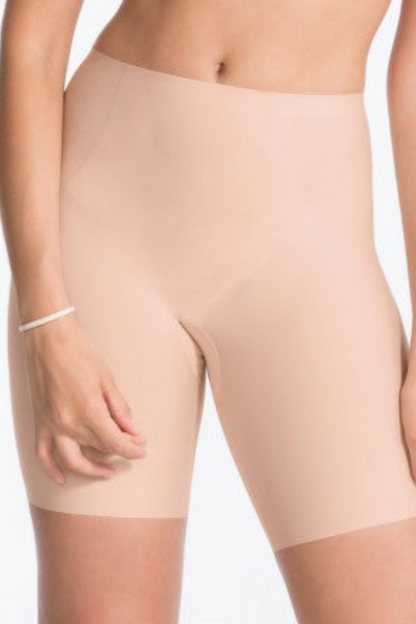 Spanx Thinstincts Mid-Thigh Short