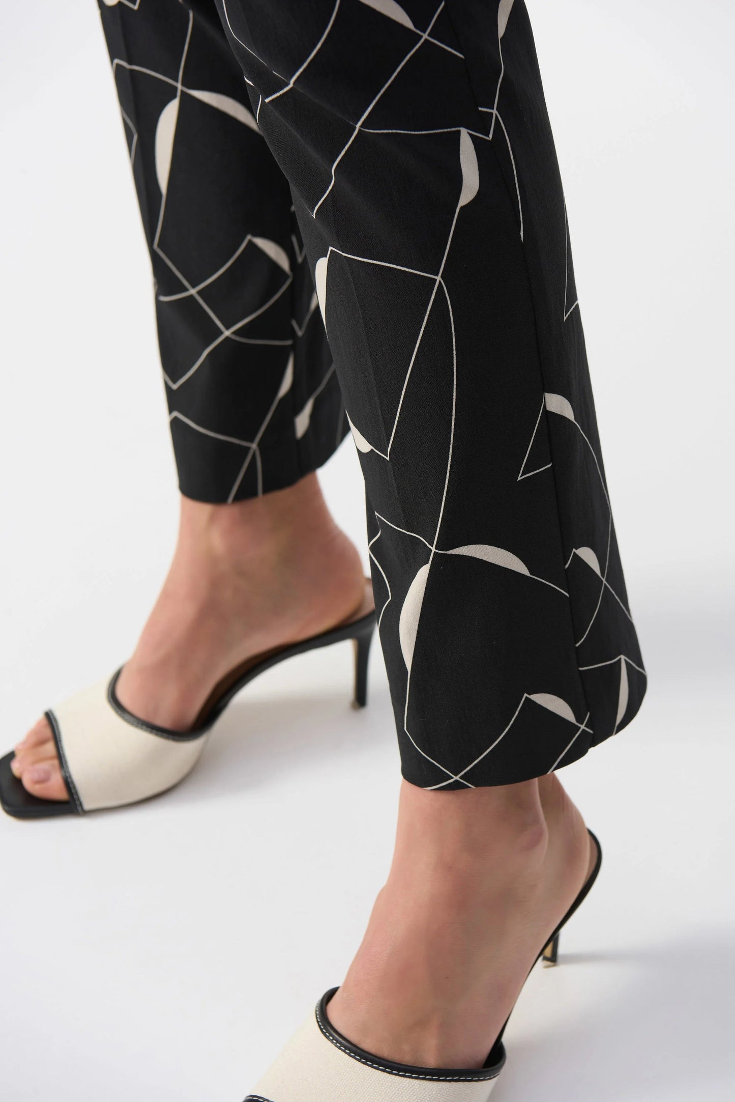 Millennium Geometric Print Straight Pants-Black/Moonstone