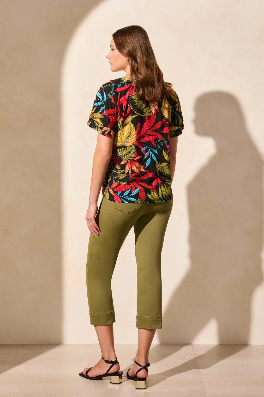 Linen-Blend Ruffle-Sleeve Crew Neck Top