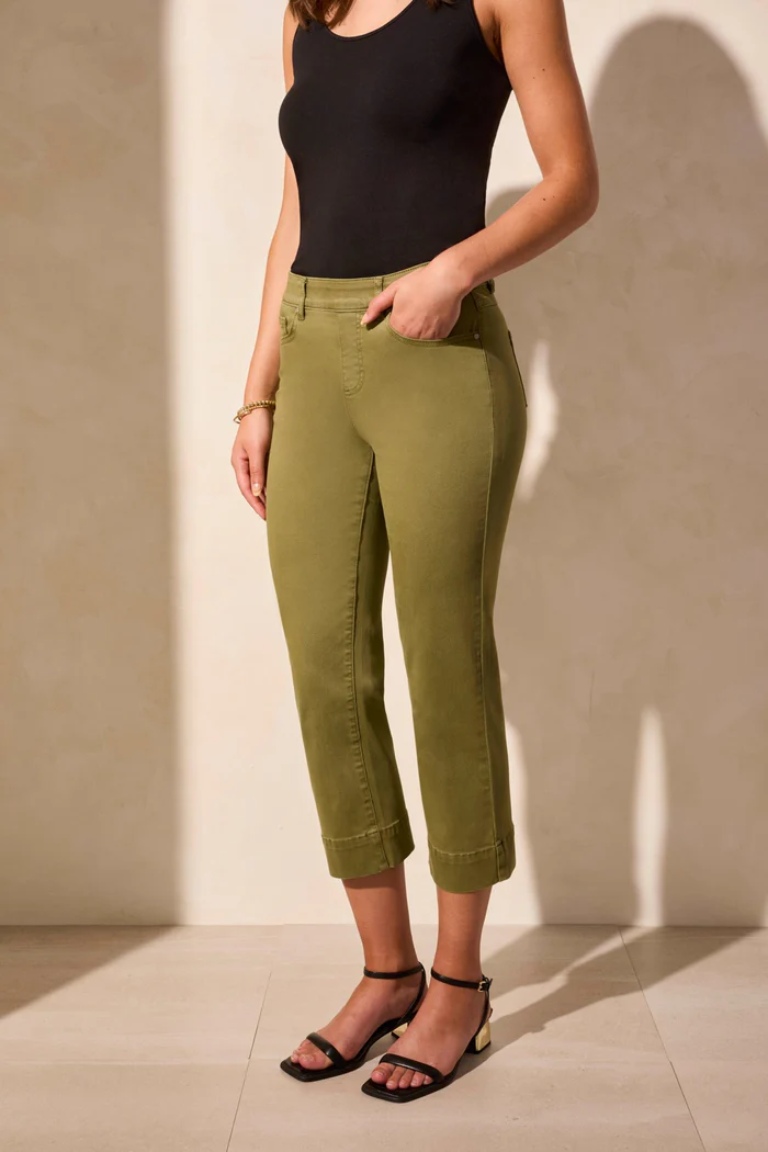 Pull-On Kick Flare Capri