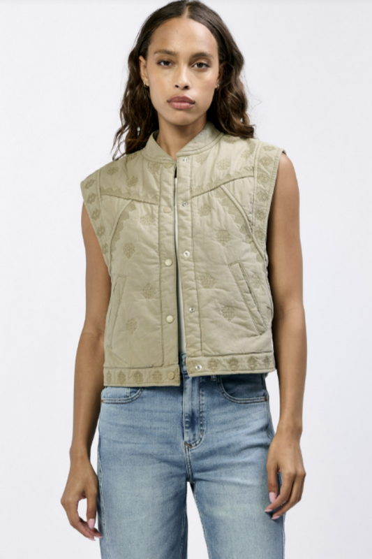 Mina Vest
