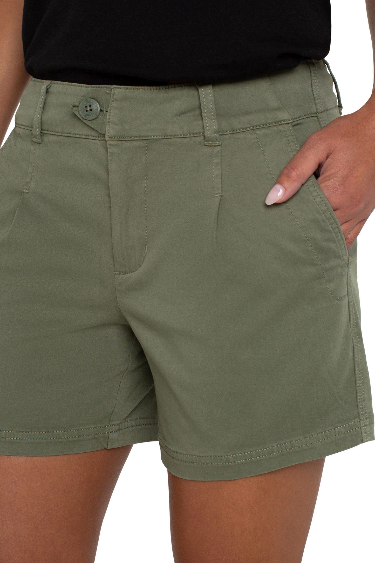 Pleated Trouser Short