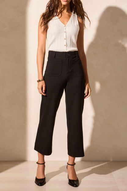 High Rise Front Fly Capri Pants w/Pockets- Black