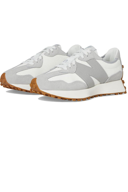 New Balance 327