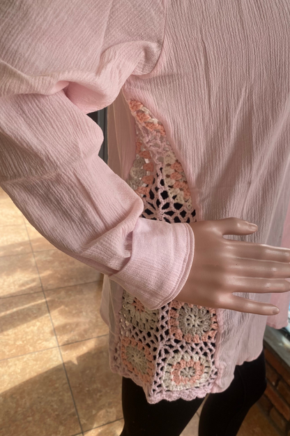 Crochet Side Gauze Top