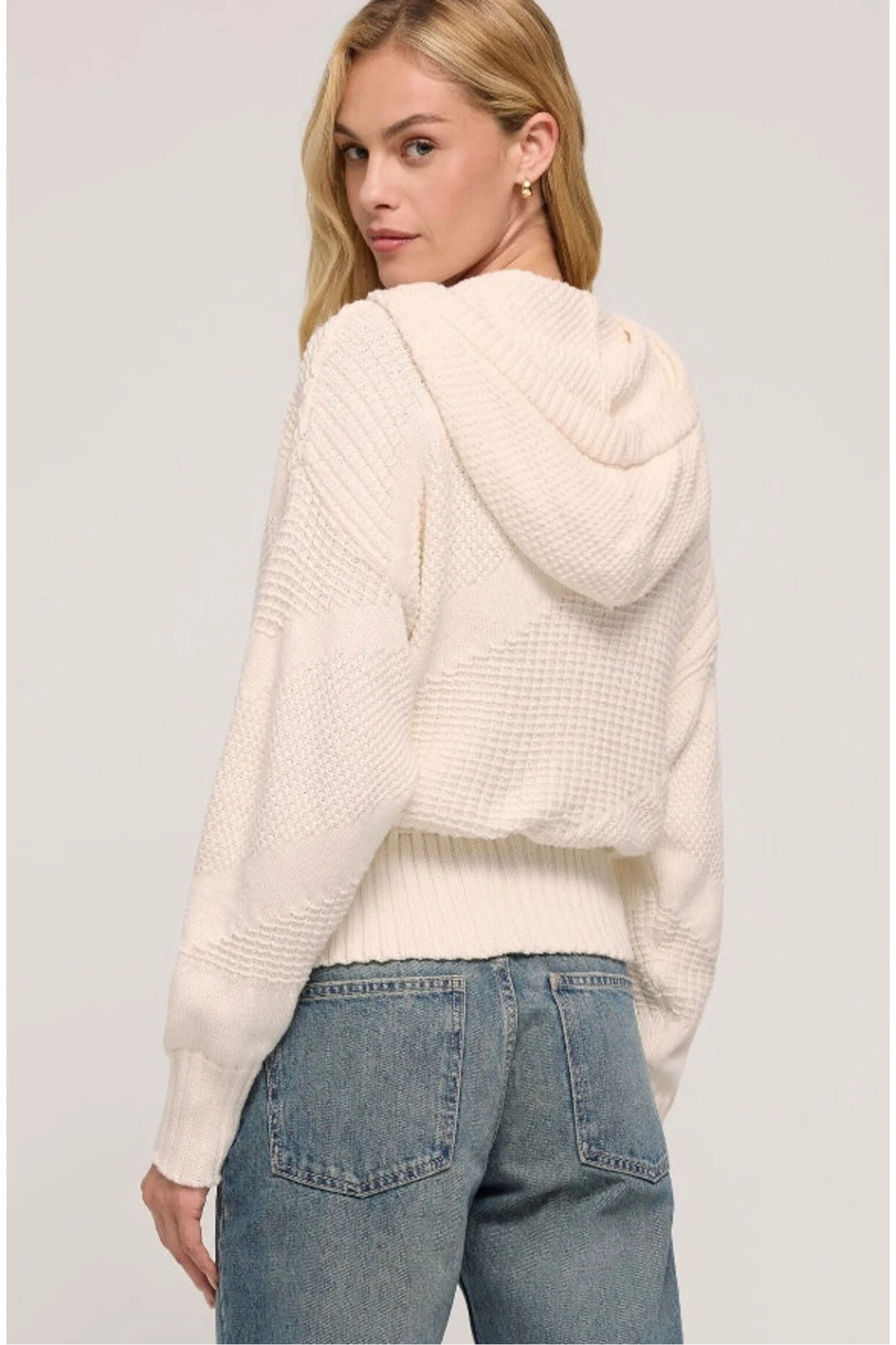 Cota Hoodie Sweater
