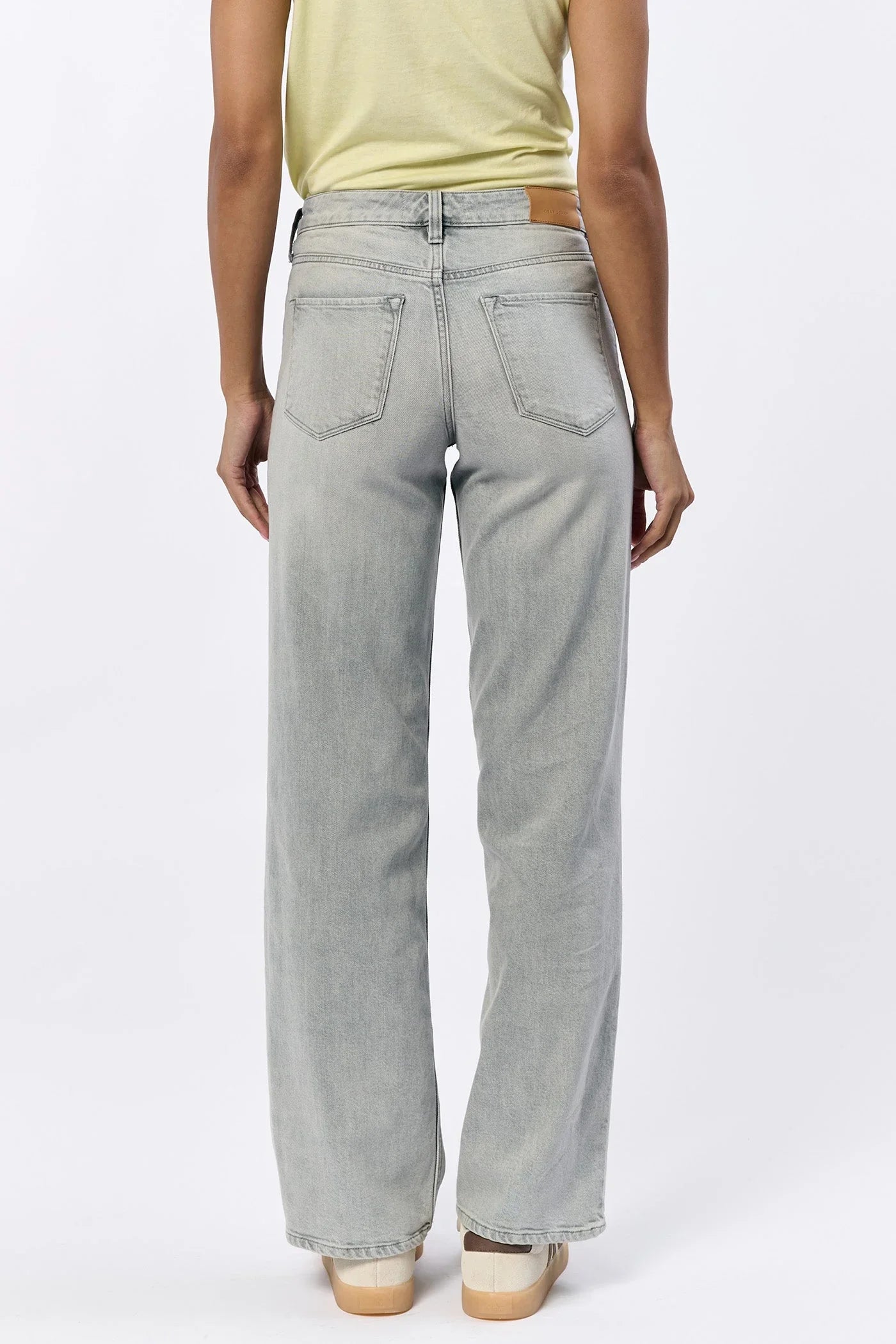 Taylor Midrise Clean Hem Denim