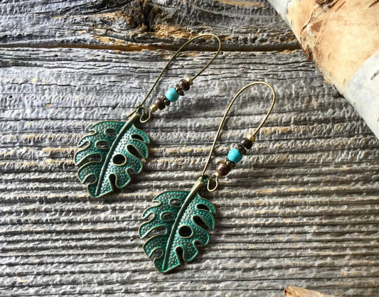Earrings, dangle earrings, green earrings, boho earrings