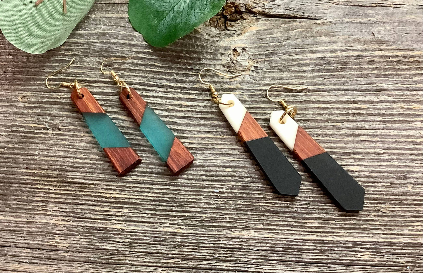 Earrings, dangle earrings, bar resin wood earrings: Blue
