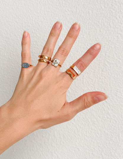 Sunrise Rectangular Signet Ring