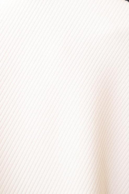 Ribbed V-Neck Sleeveless Top (CAPELLA)