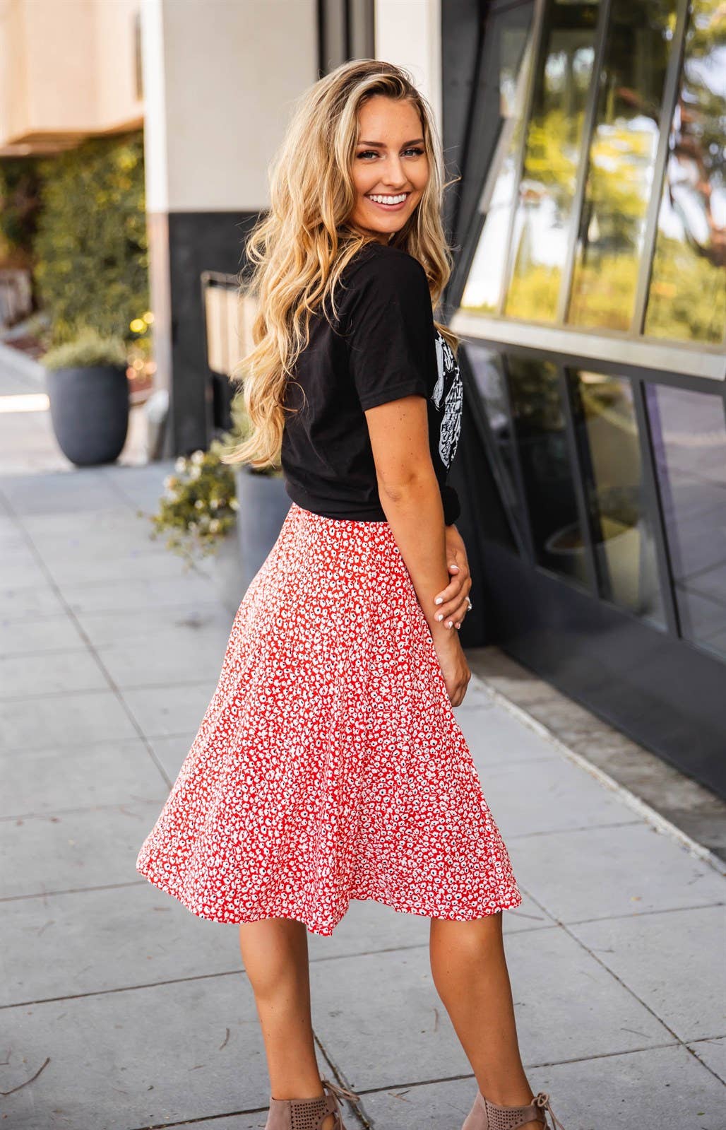 Floral A-line Knee Length Laura Skirt: Green