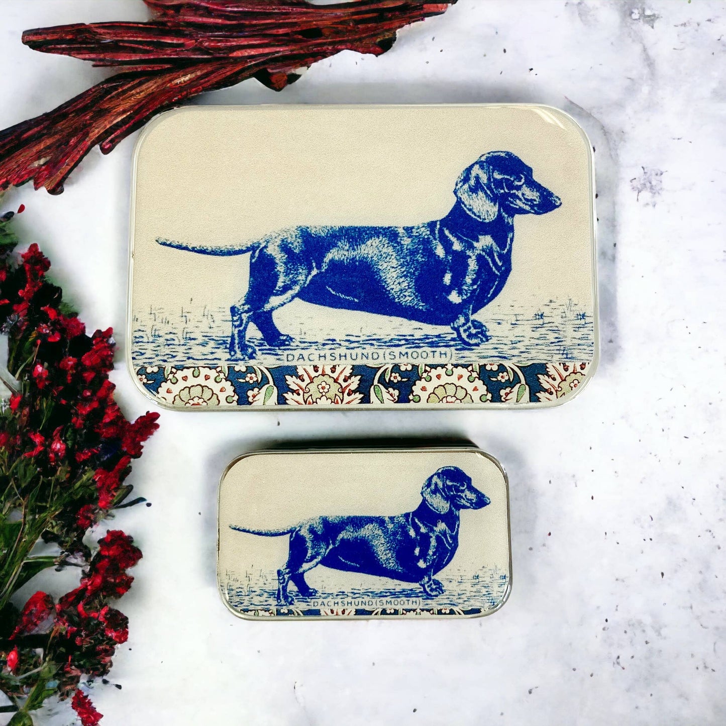 Dachshund notions tin, stitch marker tin: Small
