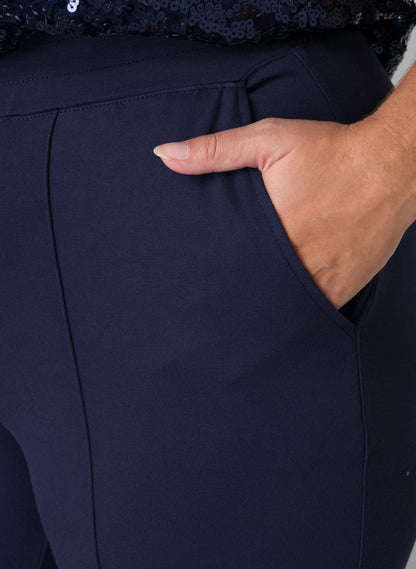Yesta Jille Essential Pant