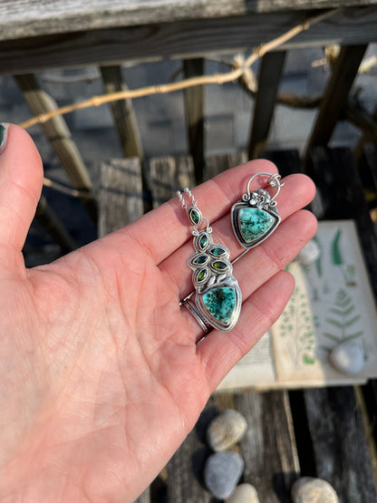 Chrysocolla with Malachite Crystals and Flower Necklace