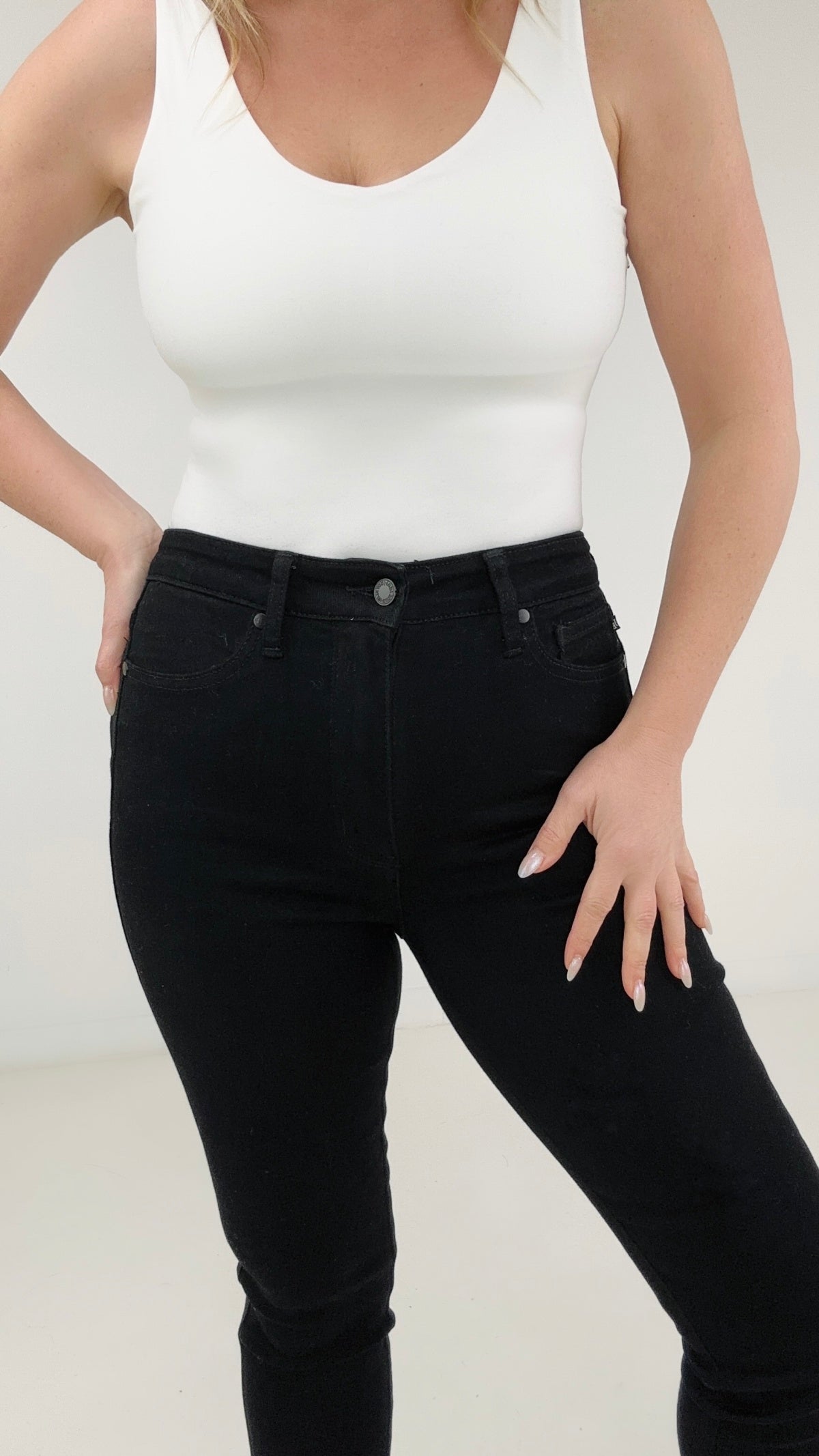 Judy Blue High Waist "Control Top" With Shark Hem & Back Shield Pkt Skinny Jeans