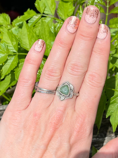 Green Tourmaline Slice Ring with Floral Band
