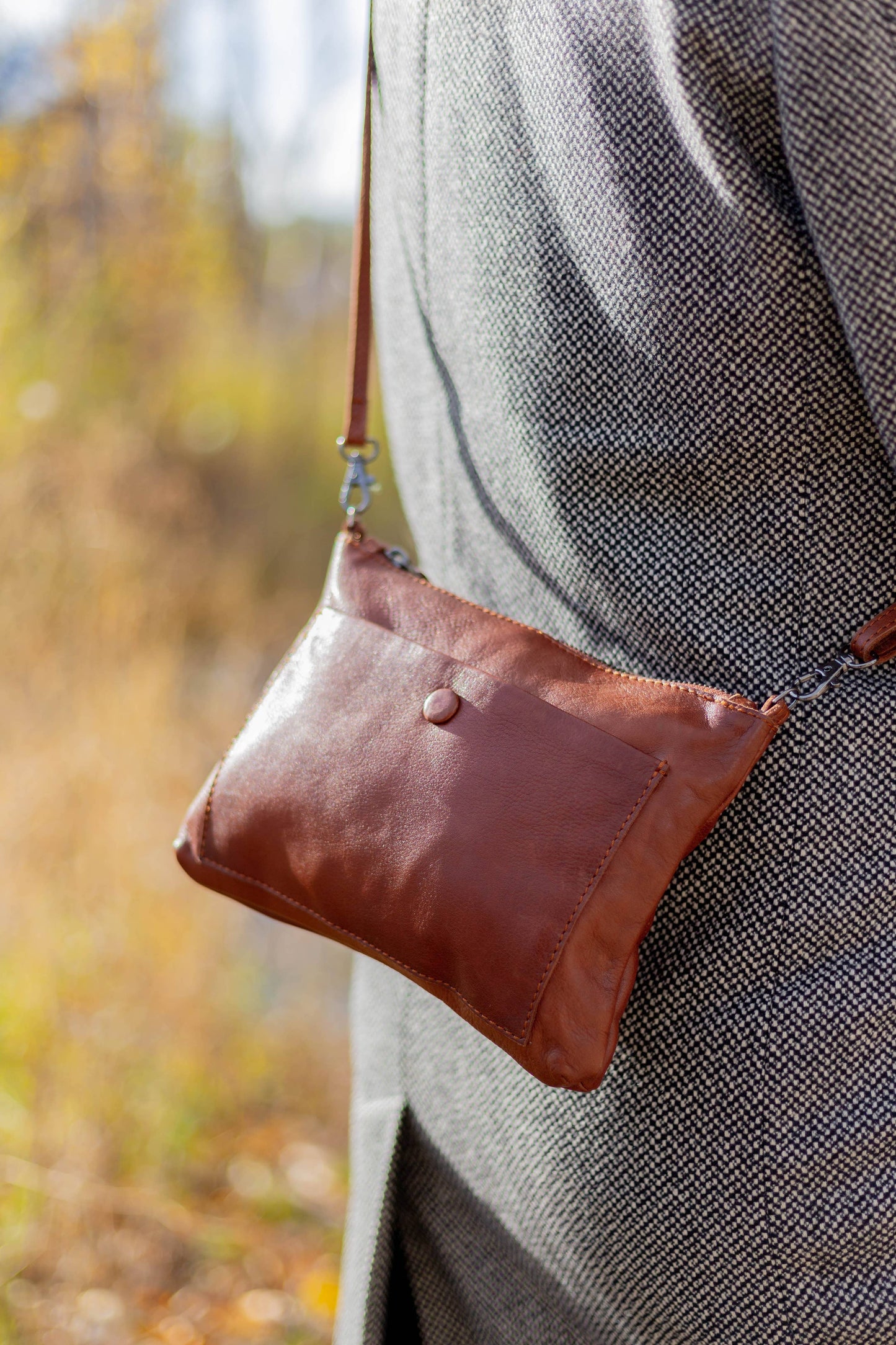 [MIA] SMALL CROSSBODY & CLUTCH | SUPER SOFT NAPPA LEATHER: TAN