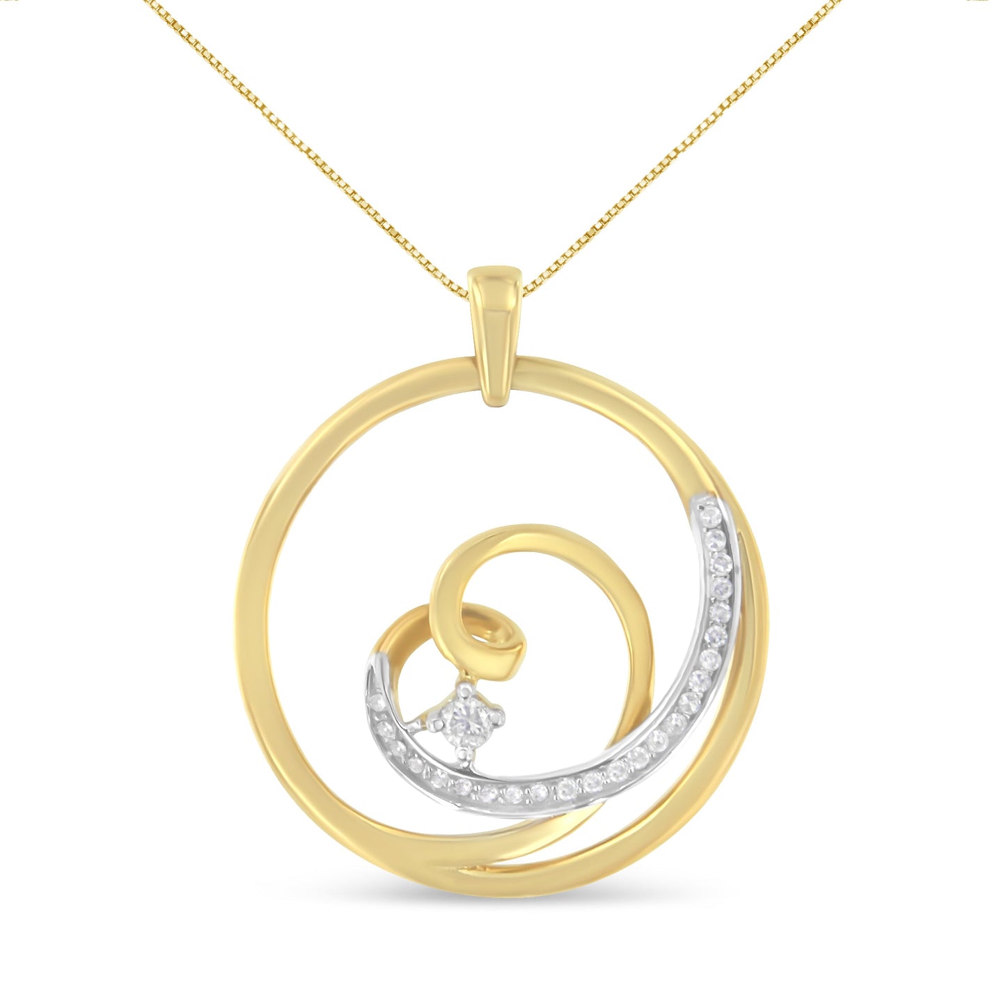 Espira 10K Yellow Gold 1/6 Cttw Diamond Heart Circle Pendant Necklace (I-J, I1-I2)