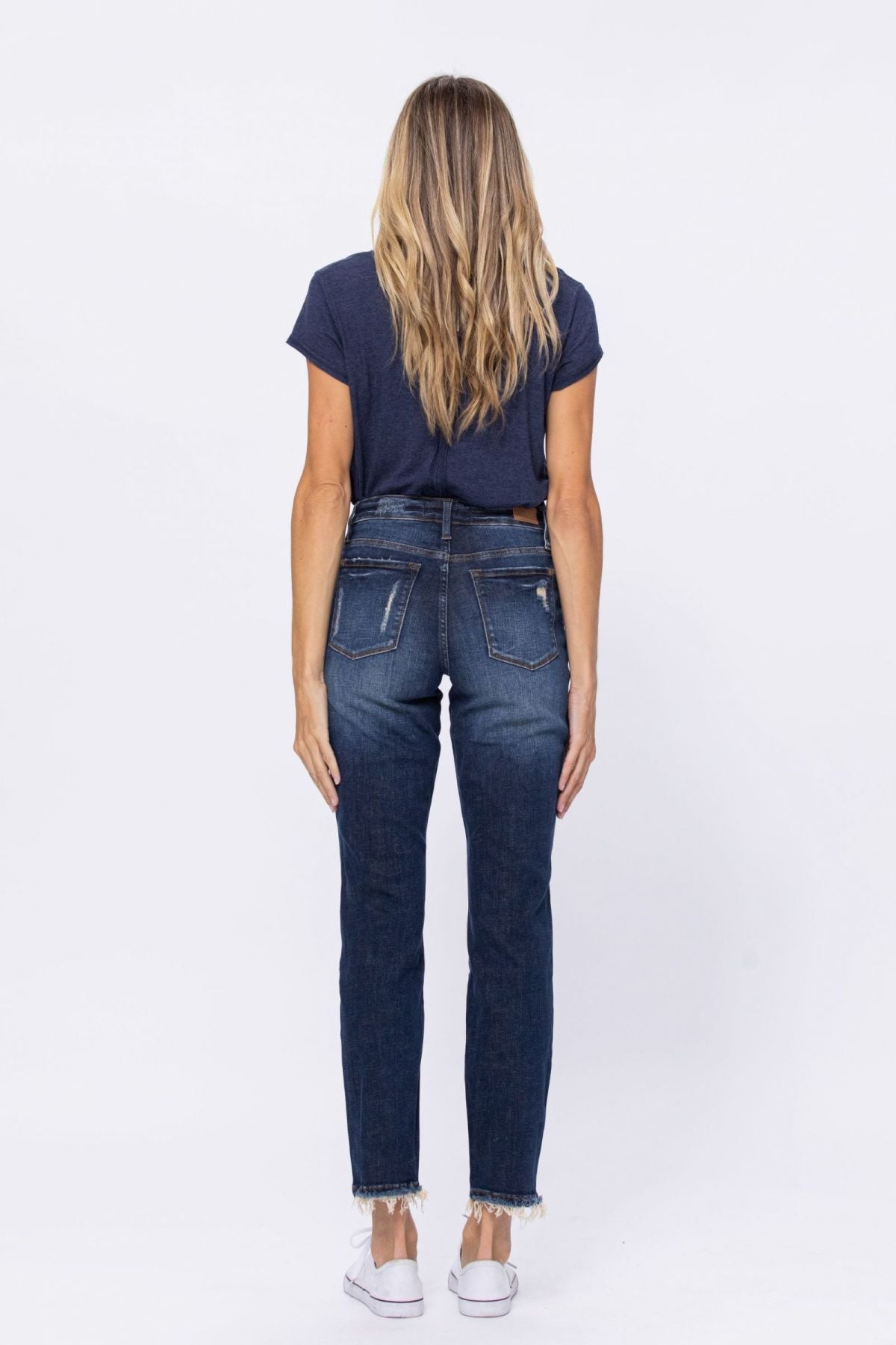 Judy Blue Mid-Rise Distressed Boyfriend Jeans
