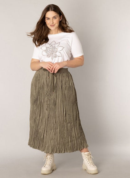 Yesta Yazleen tee