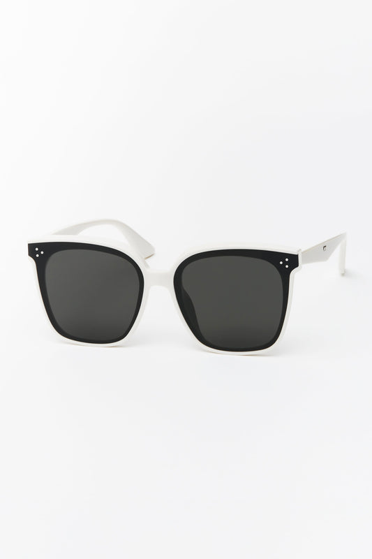 Dom Sunglasses White/Smoke Lens