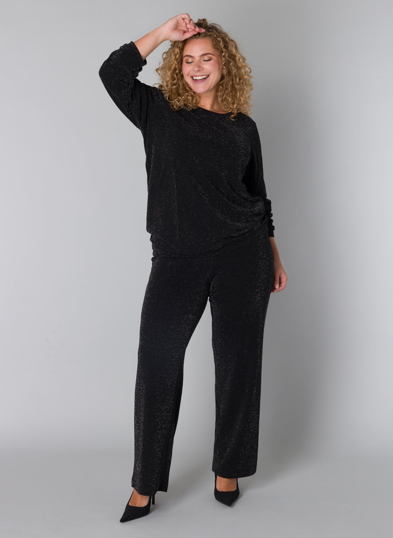 Yesta Venora Essential Sparkle Top