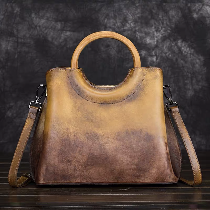 WAVE Grain Leather Shoulder Bag ~ Red