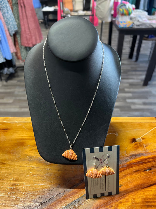 Croissant Charm .925 Sterling Silver Necklace