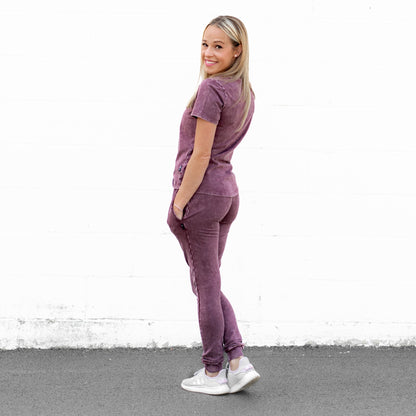 MAMA JOGGERS- Oxblood Snow Wash