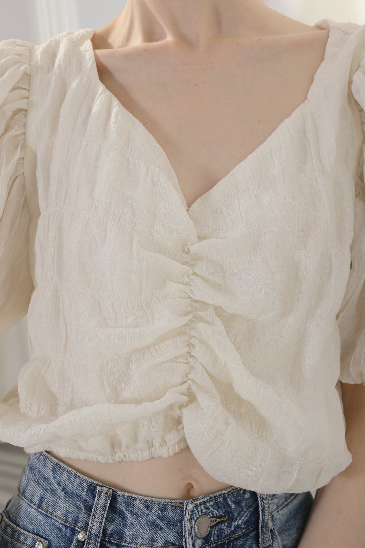 Puff Sleeved Dreamy Cropped Top