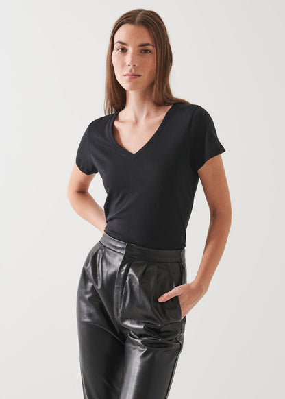 Patrick Assaraf Women's LIGHTWEIGHT PIMA COTTON V-NECK