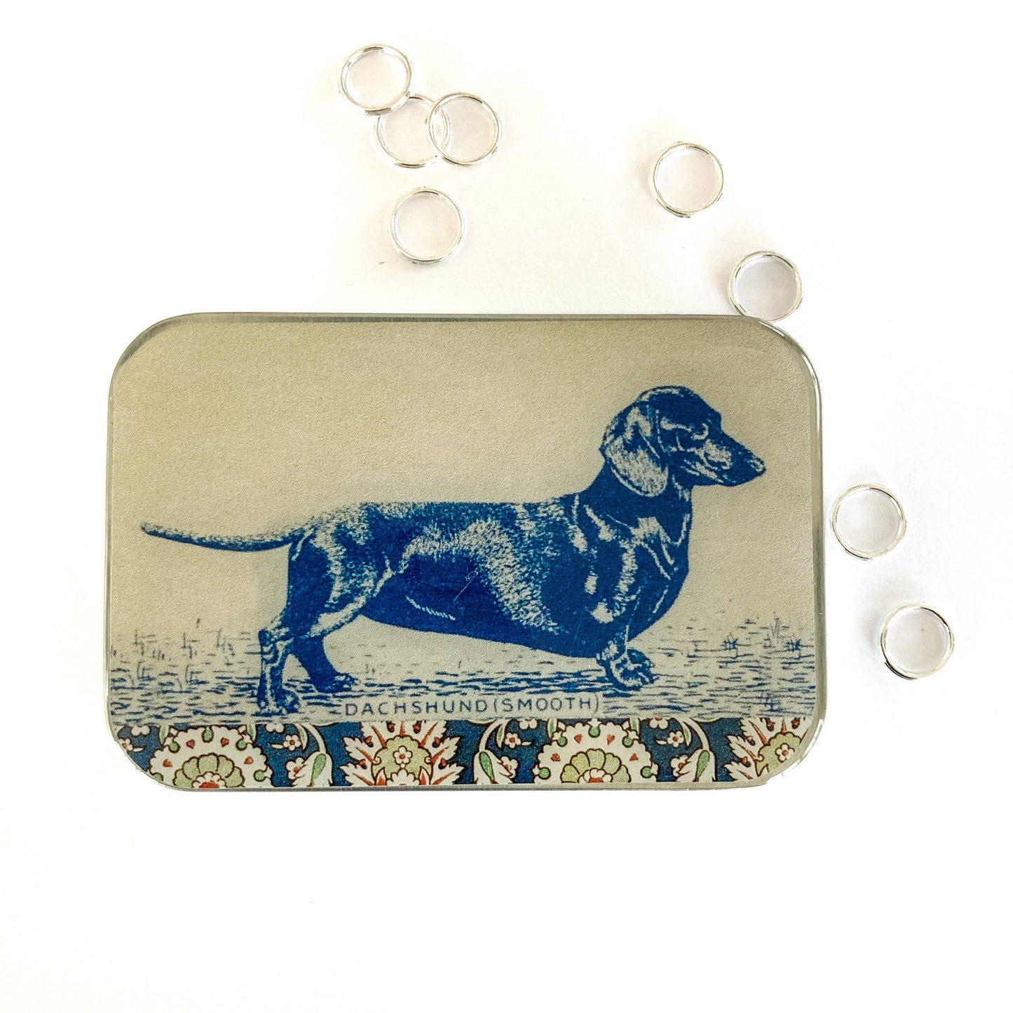 Dachshund notions tin, stitch marker tin: Small