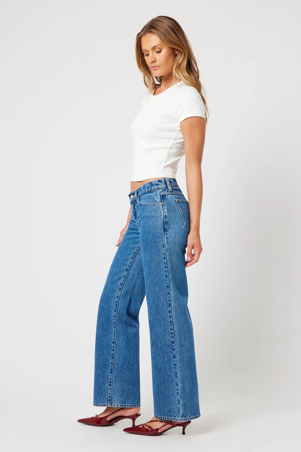 99 Low And Wide Chantell