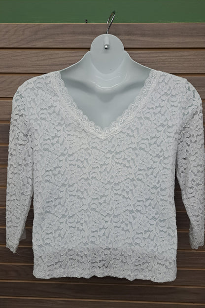 All lace blouse with undershirt bodice
