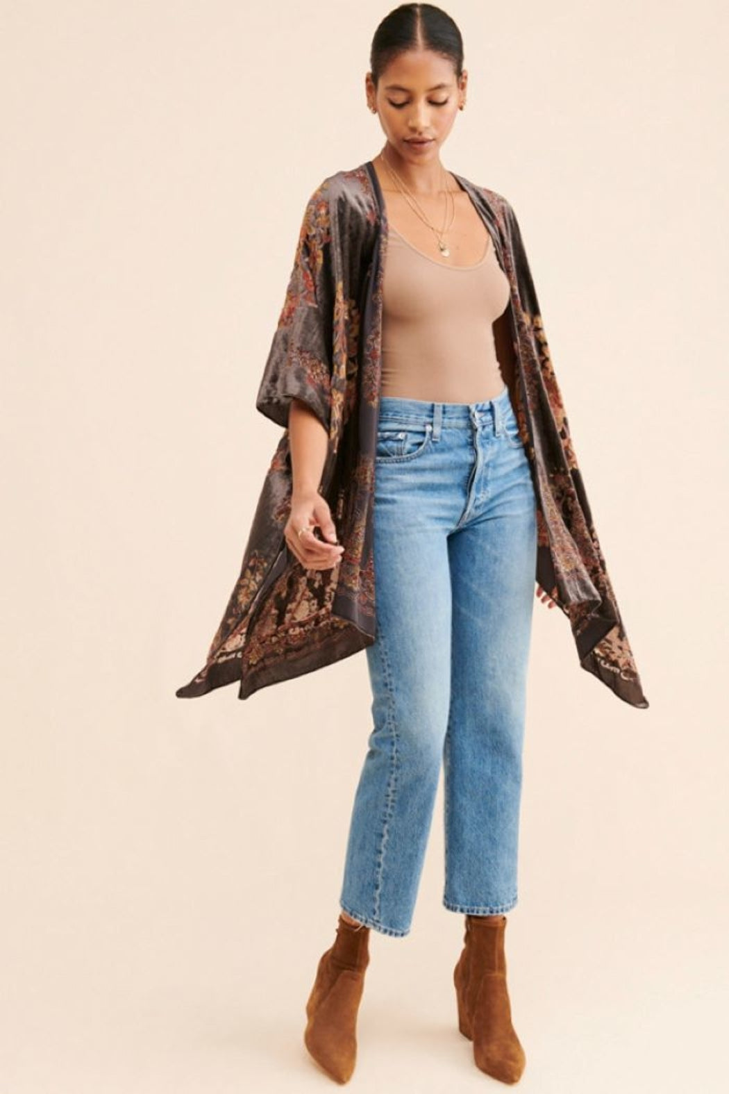 Claudette Burnout Velvet Kimono
