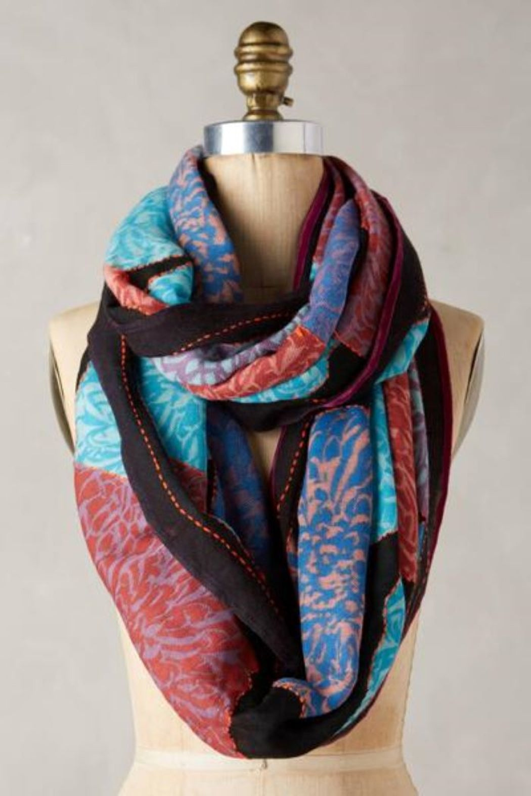 Morado Floral Infinity Scarf