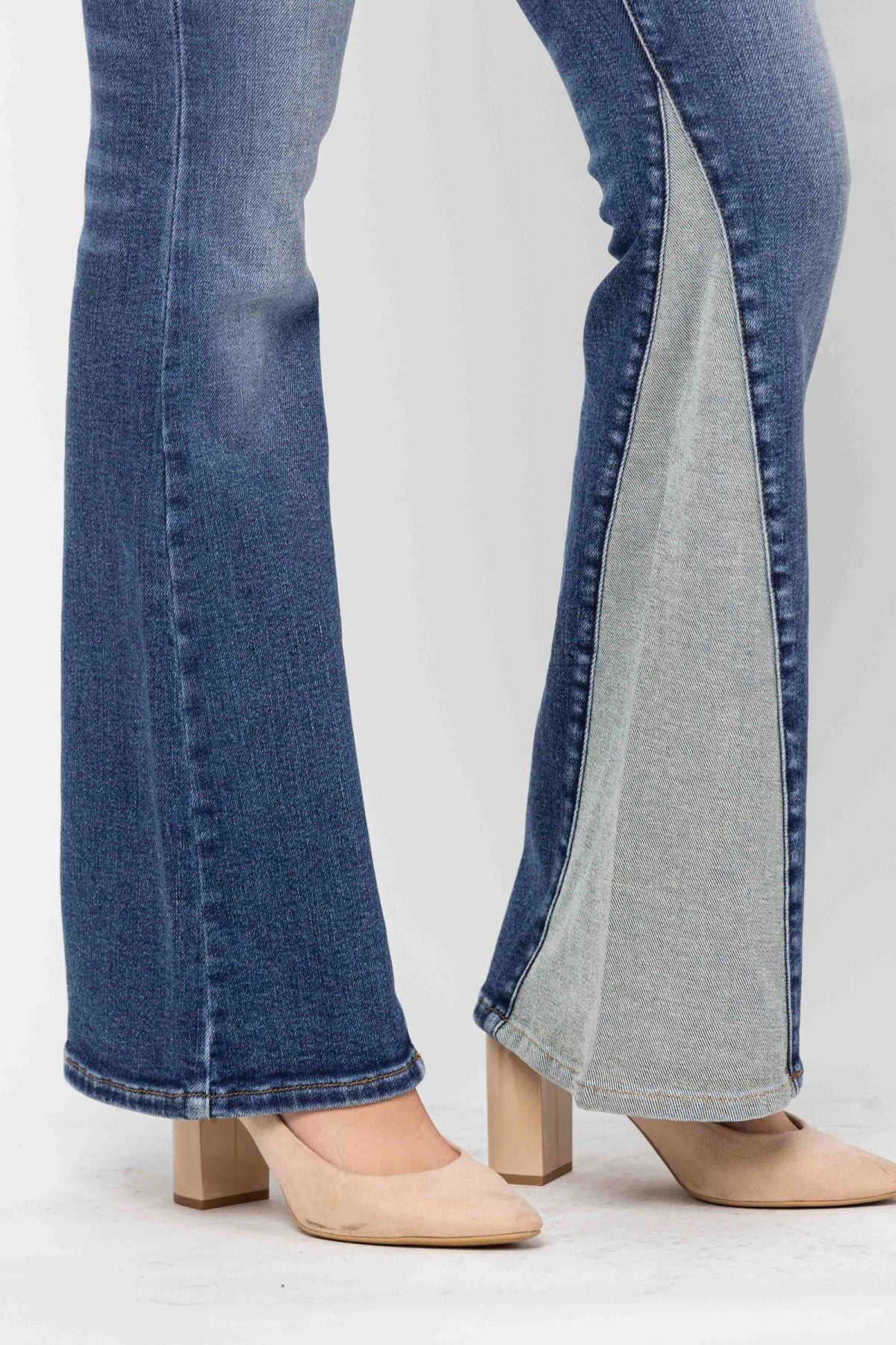 Judy Blue Mid-Rise Two Tone Panel Flare Jeans