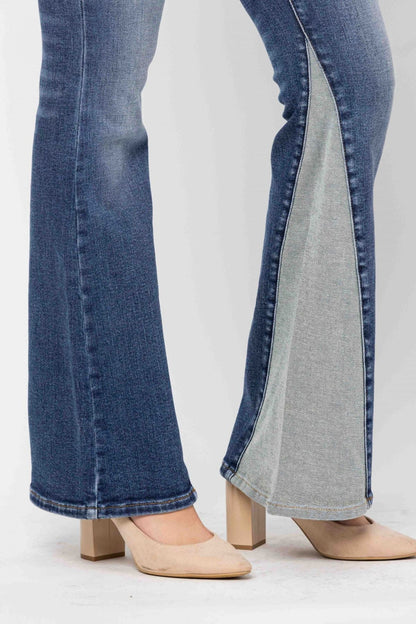 Judy Blue Mid-Rise Two Tone Panel Flare Jeans