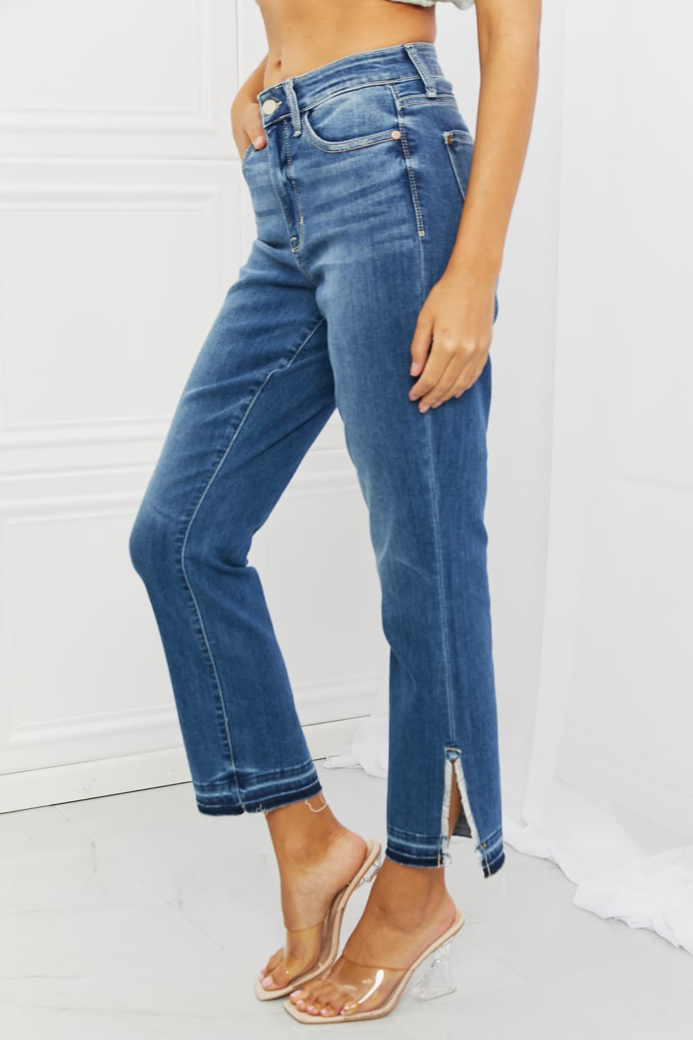 Judy Blue Abigail Full Size High Waisted Straight Jeans