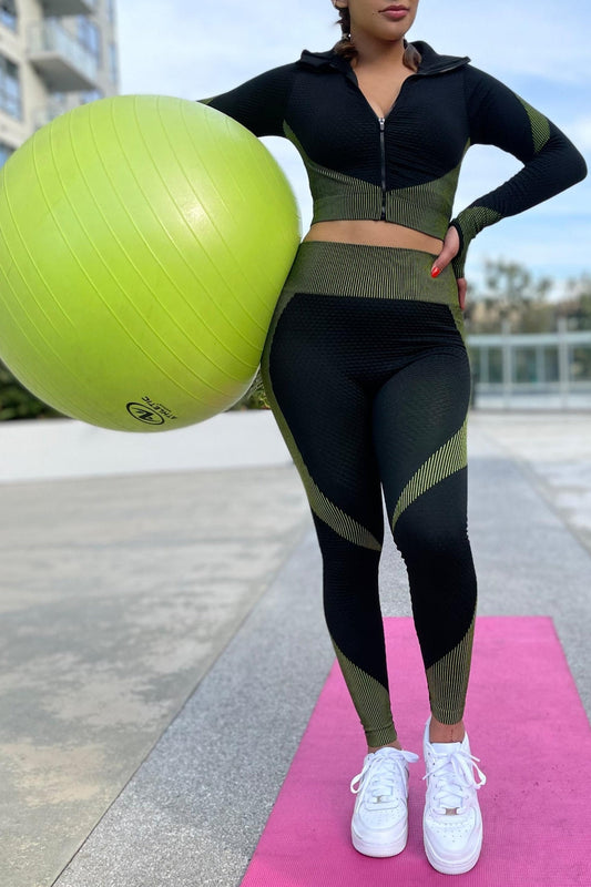 Drop It Like a Squat: Black Bottom
