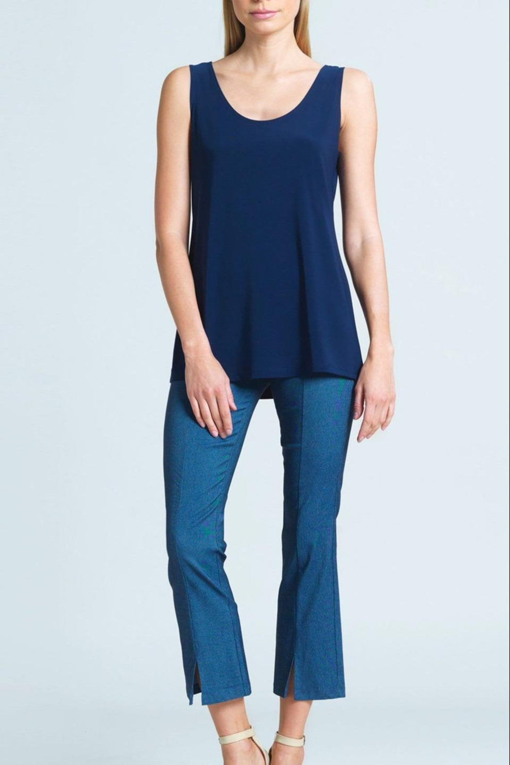 Scoop-Neck Mid-Hip Length-Tank