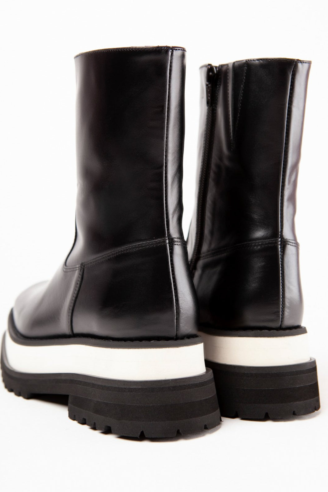 Cloe Tyson Black/White