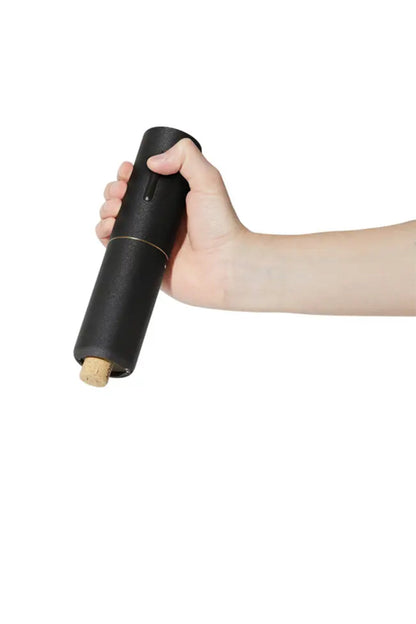 Compact Electric Corkscrew