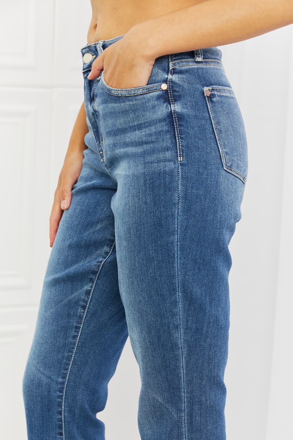 Judy Blue Abigail Full Size High Waisted Straight Jeans